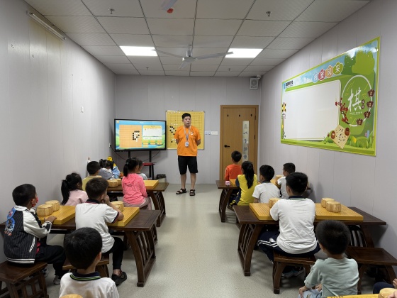 孫老師課堂常規(guī)，精彩講解瞬間_副本.jpg